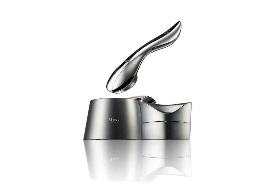MDNA SKIN MAGNETIC FLOW（MDNA SKIN MAGNETIC FLOW Face care