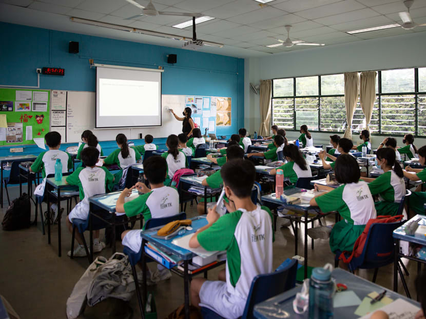 Student absenteeism due to flu-related illnesses remains "manageable", said MOE.