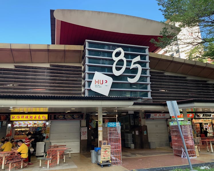 Unvaccinated man to be charged after allegedly dining at Redhill hawker centre, punching NEA officers