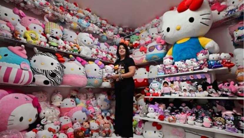 50 வயதை எட்டும் Hello Kitty! 50 வயதை எட்டும் Hello Kitty!