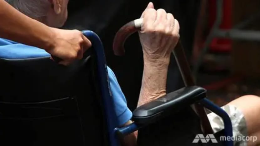Syarikat boleh ambil 1 pekerja bagi setiap 3 warga emas