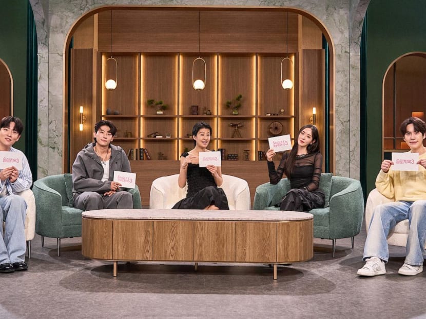 Netflix's Single's Inferno 3 to premiere on Dec 12, season 2 breakout star Kim Jin-young joins as host Netflix's Single's Inferno 3 to premiere on Dec 12, season 2 breakout star Kim Jin-young joins as host