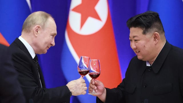 普京向金正恩致新年贺信 强调俄朝将继续加强合作