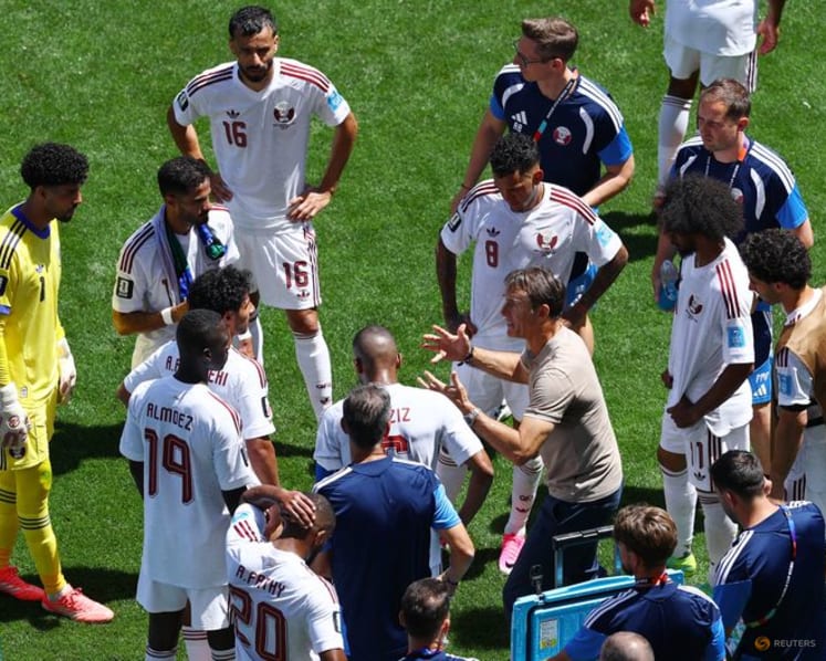 Lopetegui stresses the positives after Qatar knocked out of World Cup