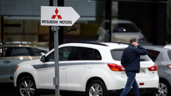 Mitsubishi Motors signs MOU to outsource EV model development to Foxconn unit - Channel News Asia (Picture 2)