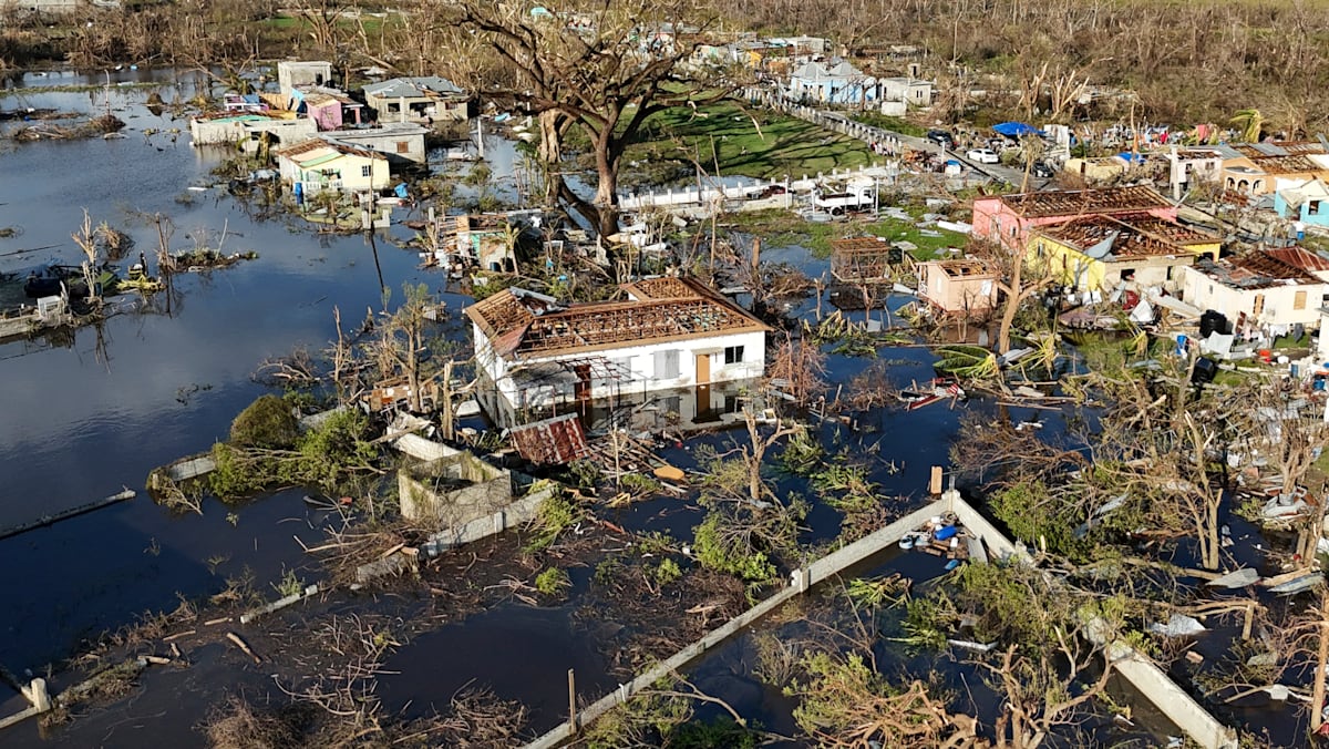 Hurricane Melissa leaves 49 dead in Caribbean, churns north