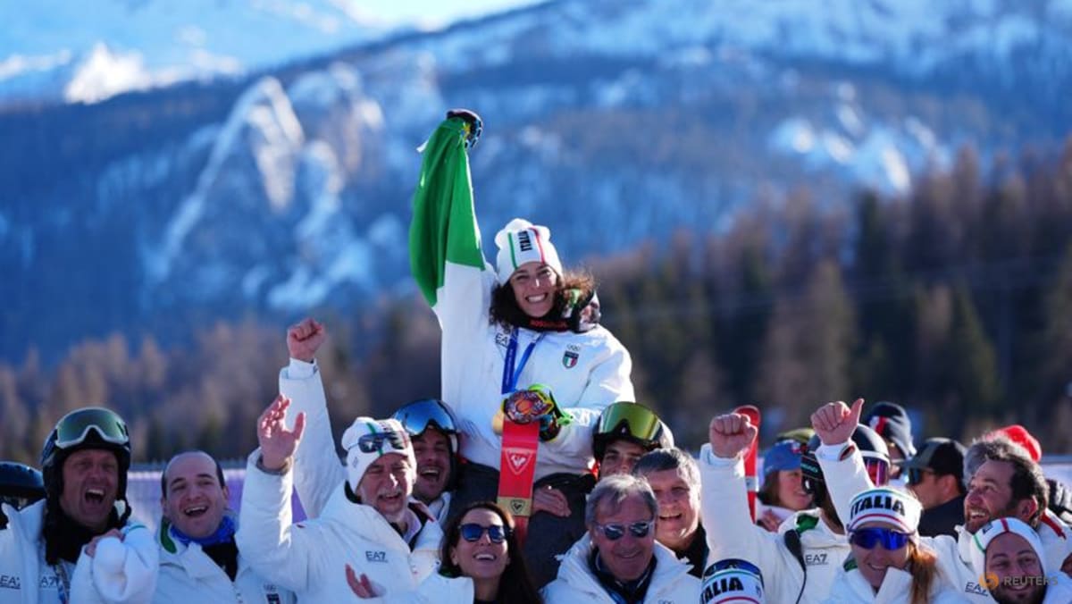Italy sets Winter Games record on medal‑heavy Sunday