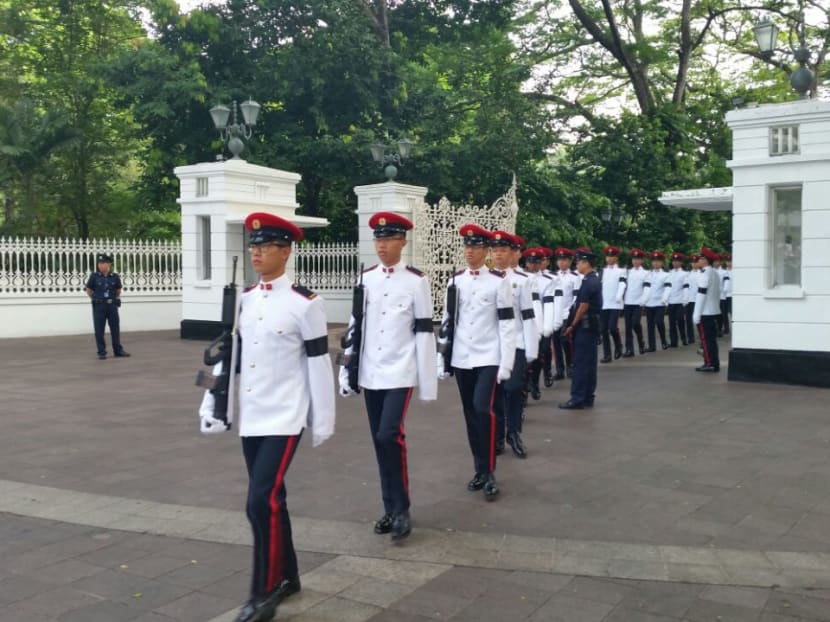 Loyal staff give Mr Lee Kuan Yew final send-off