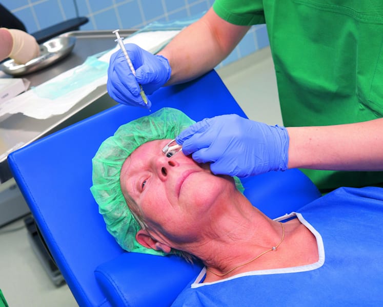 Eye injections help property agent to save her sight