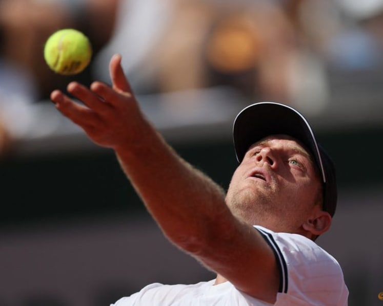 Davidovich Fokina left stunned as coach quits by text message during French Open