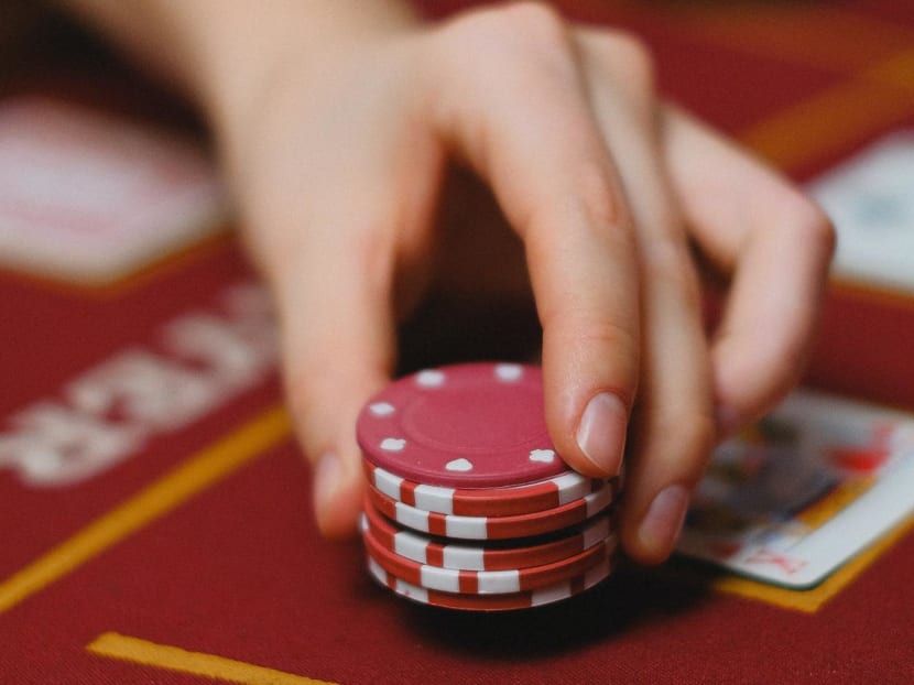 Tourist gets 6 months’ jail for stealing S$29,000 from friend, gambling it all away at Marina Bay Sands’ casino