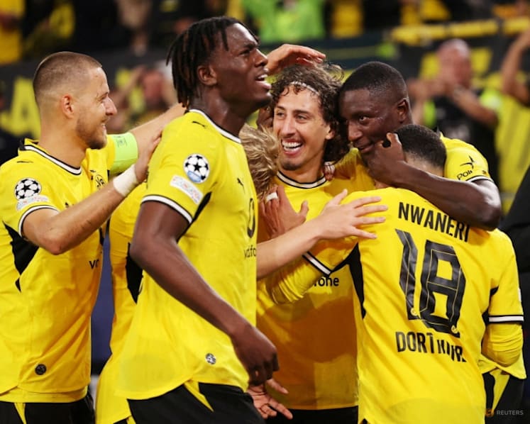 Dortmund make it three wins from three with 3-0 victory over Paderborn