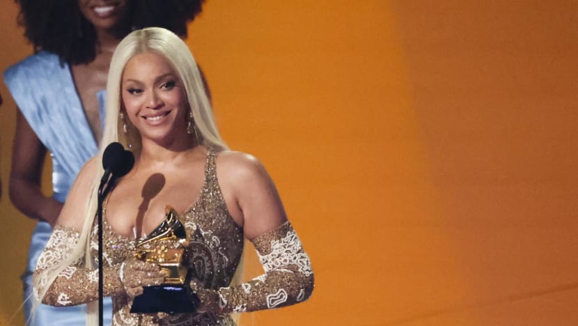 Penantian 15 tahun usai, Beyonce menang Album Terbaik Grammy 2025 lewat Cowboy Carter