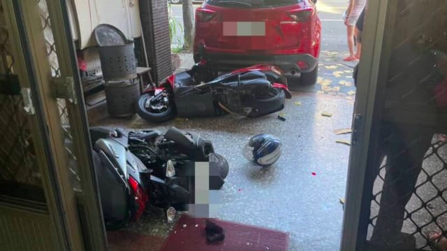 房屋买卖没谈成 台湾男子竟上门砸车撒冥纸