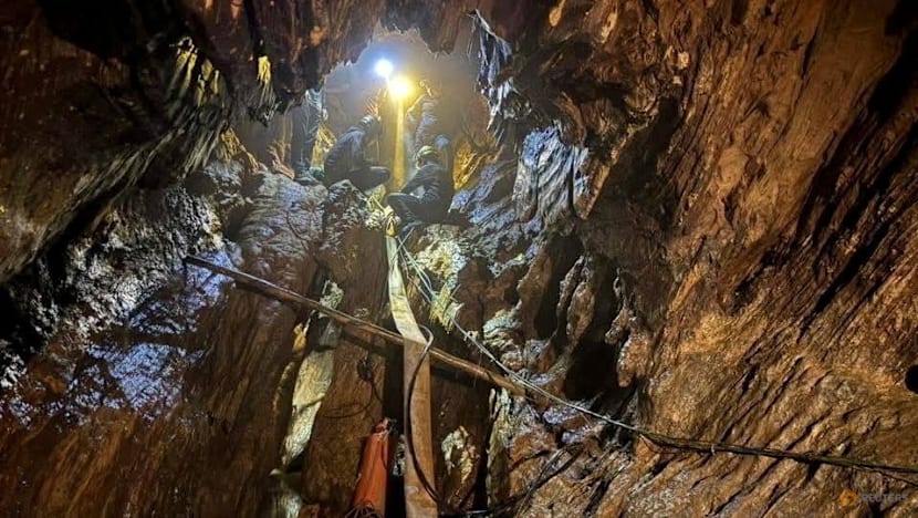 Rescuers halt search for two last men lost in Laos cave