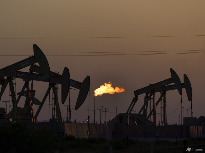 Commentary: Even with energy prices set to soar, buying oil and gas stocks isn’t the best idea Commentary: Even with energy prices set to soar, buying oil and gas stocks isn’t the best idea