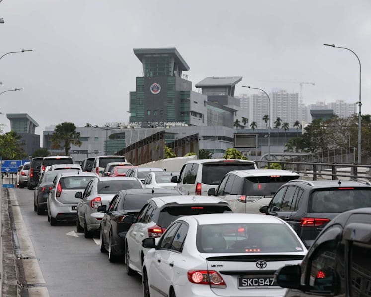 More than 235,000 travellers left S’pore via land checkpoints on April 6, a record since borders with Malaysia reopened