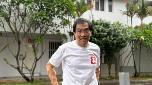 为民主党筹款 徐顺全展开三天徒步活动