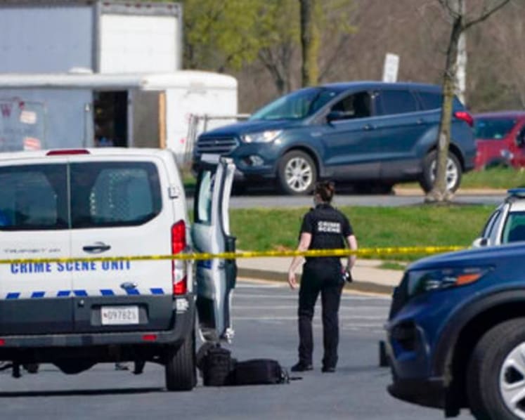 Navy medic gunned down after shooting 2 US sailors