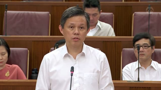 本地受雇于公共服务领域 约14万4000人是本地公民