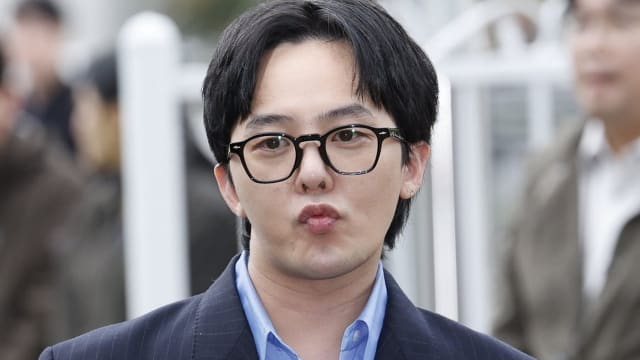 现身警局坦荡受访　G-Dragon：我跟毒品无关