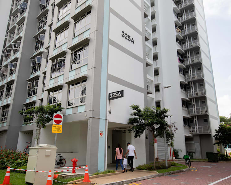 Mandatory Covid-19 tests for residents of HDB block in Punggol after cases detected there: MOH