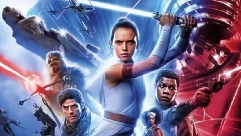 First same-sex kiss in Star Wars universe takes place in The Rise Of Skywalker First same-sex kiss in Star Wars universe takes place in The Rise Of Skywalker