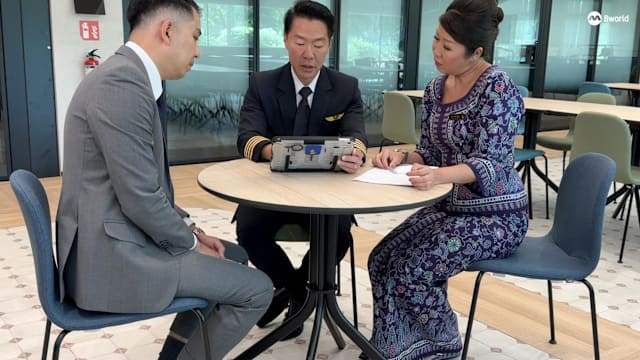 参与首趟中东撤离班机 新航空姐不敢告诉父母