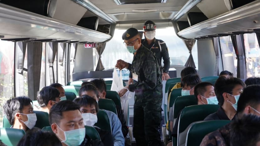 At least 30 Thai nationals still believed to be trapped in Laukkai town in Myanmar amid intense fighting