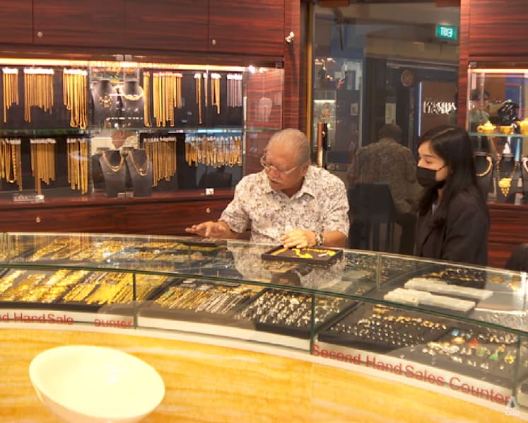 Singapore pawnshops disburse over S$5b in loans in first half of 2025, highest in a decade