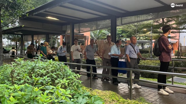 1200万红包多多周五开彩 一些地点出现排队人潮