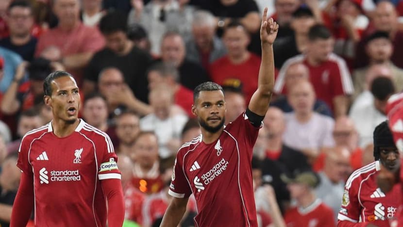 Late Salah, Chiesa goals give Liverpool 4-2 win in thrilling opener