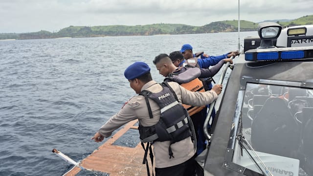 印尼观光船遇巨浪沉没 瓦伦西亚女足主帅和三孩子遇难