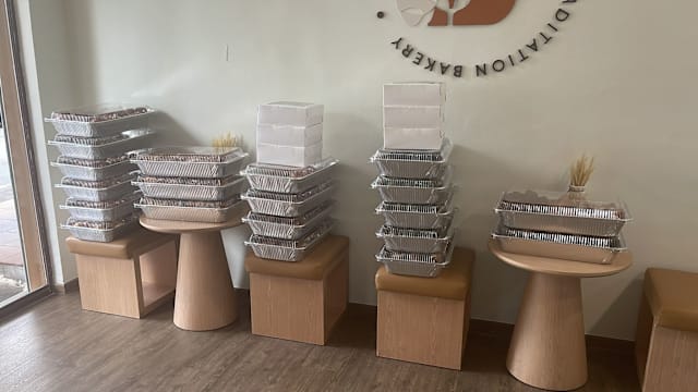 又有“军营代表”下单后闹失踪 面包店闭店准备却被放鸽子