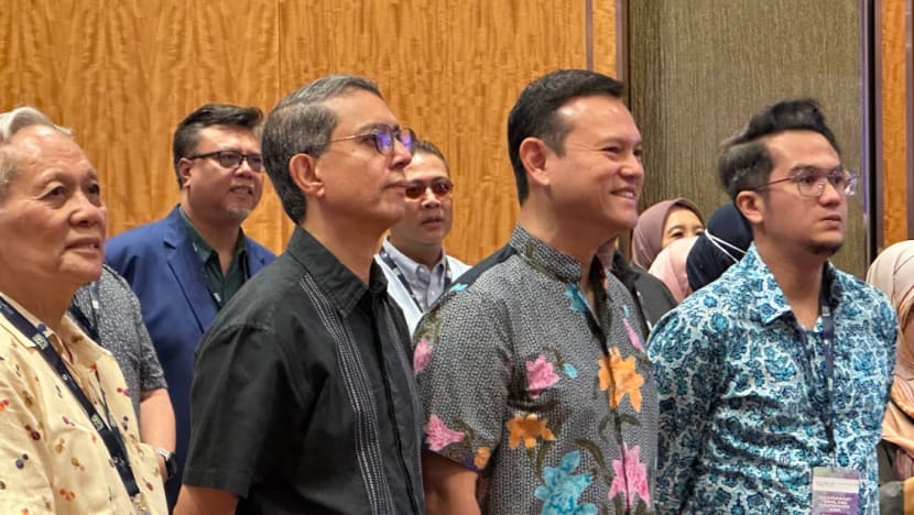 Related article image