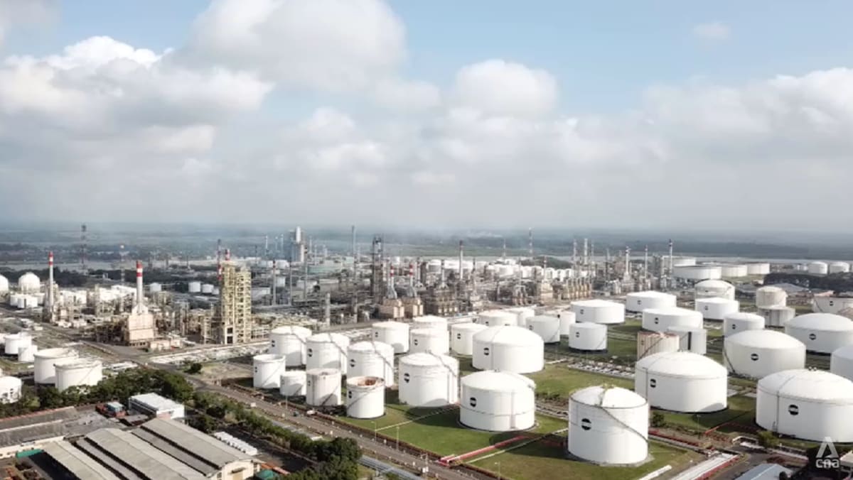 Indonesia plans sustainable aviation fuel production boost amid high costs