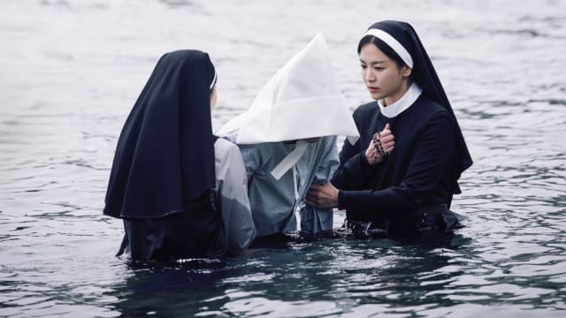 “Dark Nuns”　宋慧乔化身修女霸气驱魔！