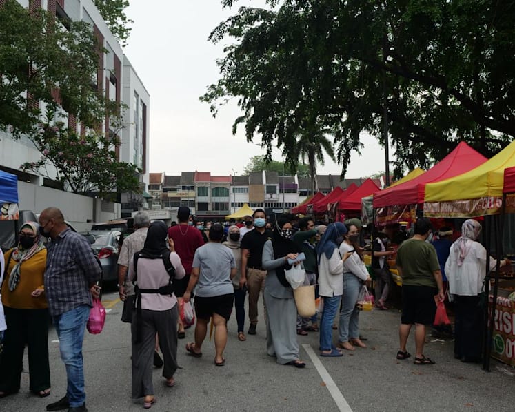 'Customers are back': Malaysian Ramadan hawkers see better sales this year amid endemic phase