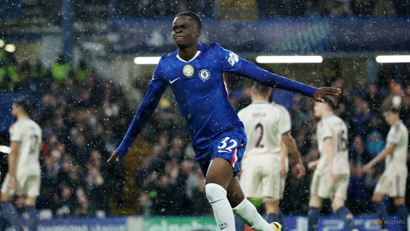Youthful Chelsea thump hapless Ajax 5-1 in Champions League