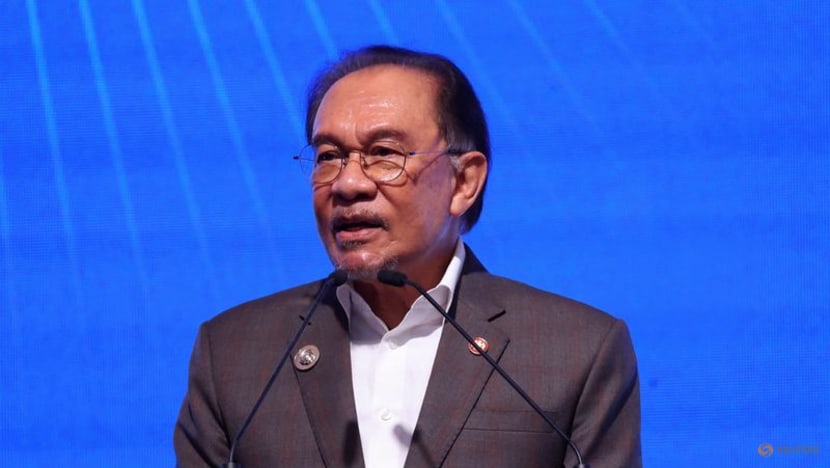 Malaysia PM sees possible reduction in US tariffs, but GDP growth likely to miss target