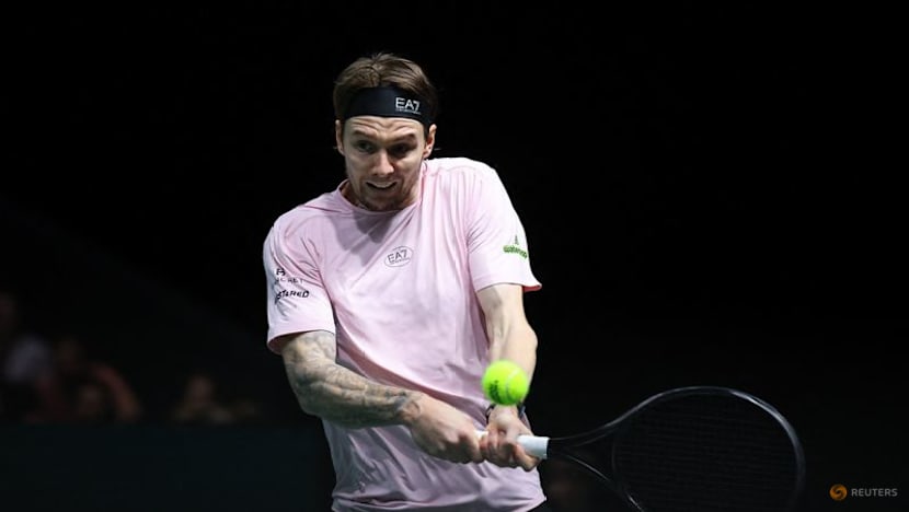 Sinner crushes Zverev to set up Paris Masters final with Auger-Aliassime