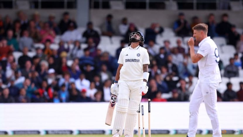 India lower-order collapse gives England hope of dramatic test win India lower-order collapse gives England hope of dramatic test win