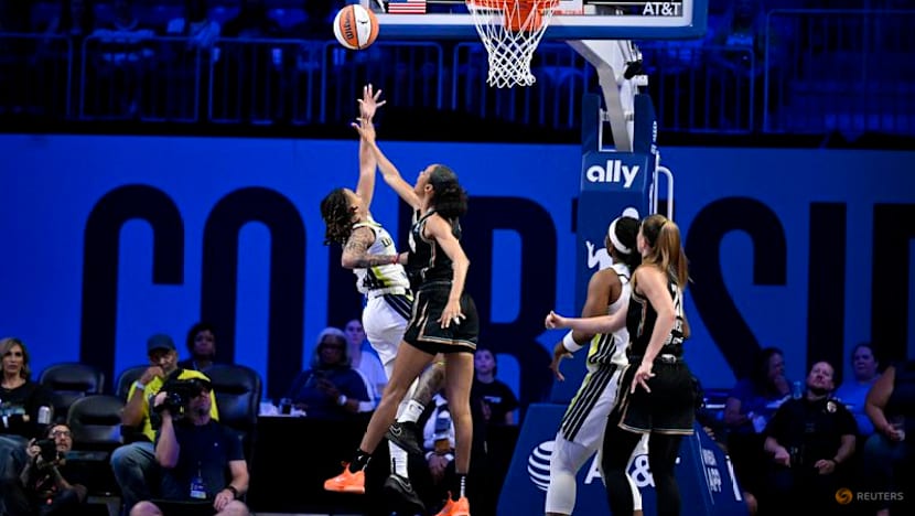 Sport-Women's elite sports revenues to reach $3 billion in 2026, Deloitte says