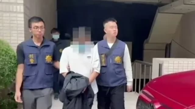 台黑帮跨境走私208万元大麻花 雇两癌末病患当收货人头