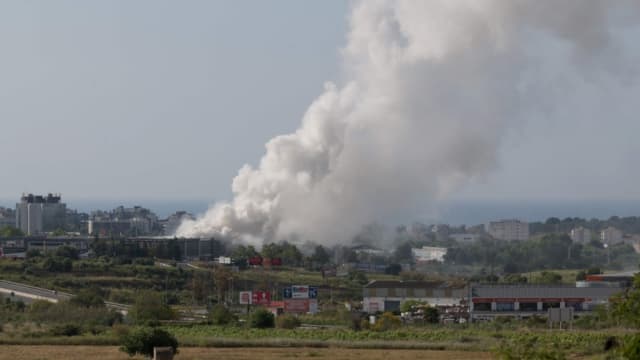 西班牙巴塞罗那工业区有毒氯气泄漏 逾16万人被令居家避难