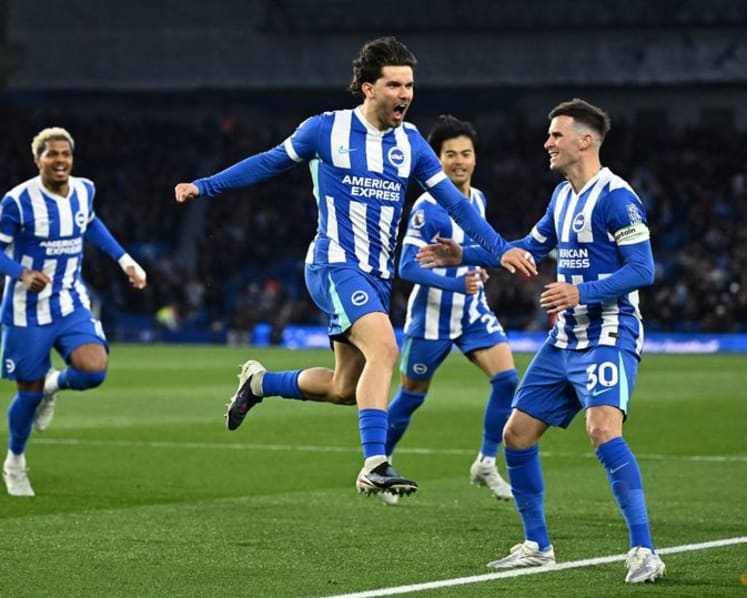 Brighton outclass woeful Chelsea 3-0 in Premier League drubbing