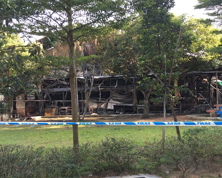 Fire guts Jurong West wet market, coffee shop