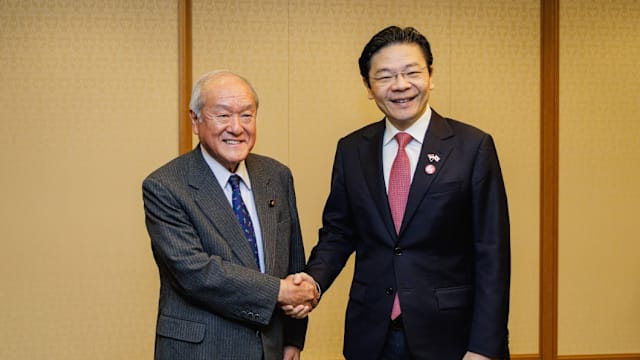 总理会见日本其他领袖 今天结束访日行程