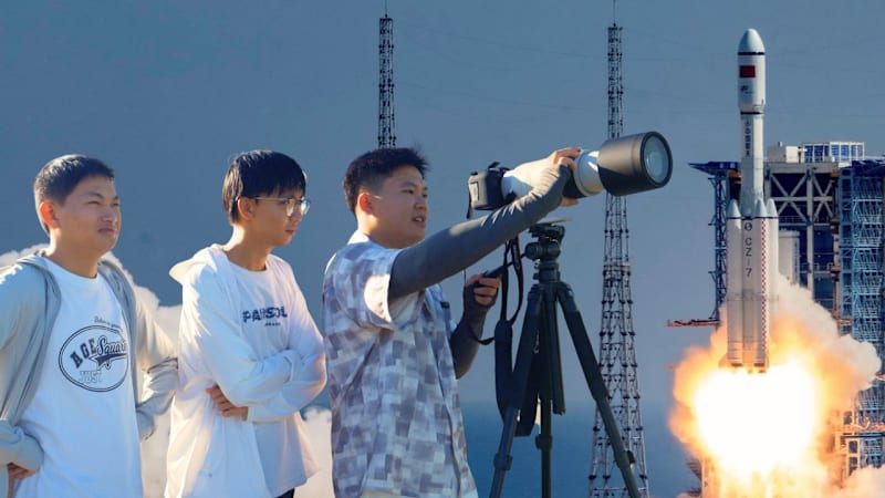 Meet the ‘rocket chasers’ betting on China’s space industry