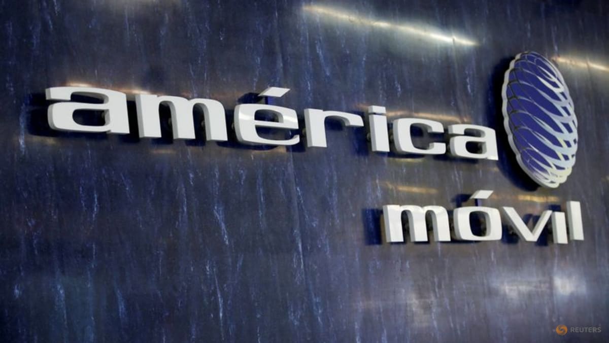 America Movil prepares spending target after Telefonica Chile sells to rivals